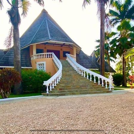 Sunset Villa Boutique Resort Diani Beach Dış mekan fotoğraf