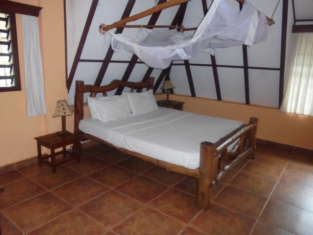 Sunset Villa Boutique Resort Diani Beach Dış mekan fotoğraf