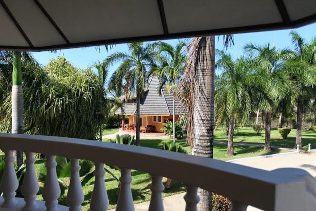 Sunset Villa Boutique Resort Diani Beach Dış mekan fotoğraf