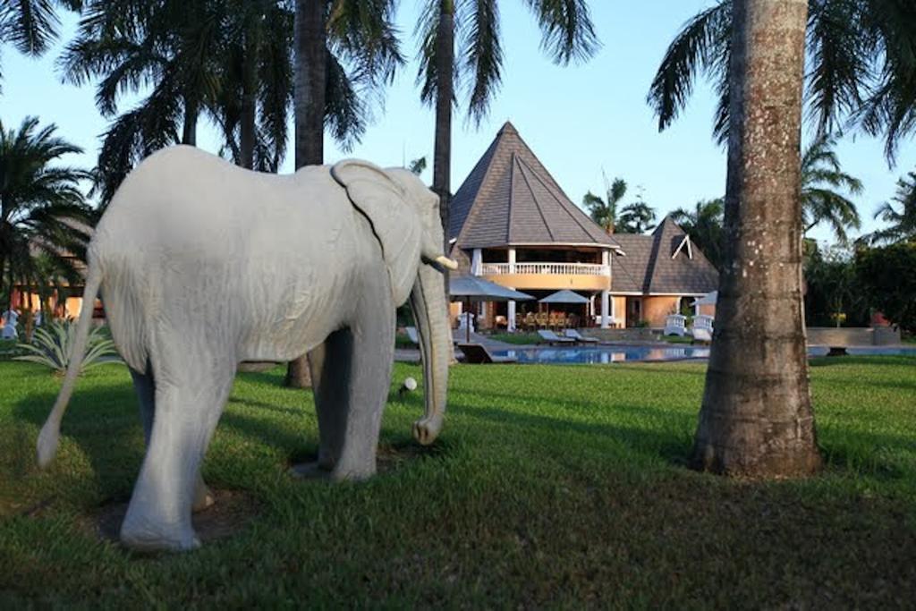 Sunset Villa Boutique Resort Diani Beach Dış mekan fotoğraf
