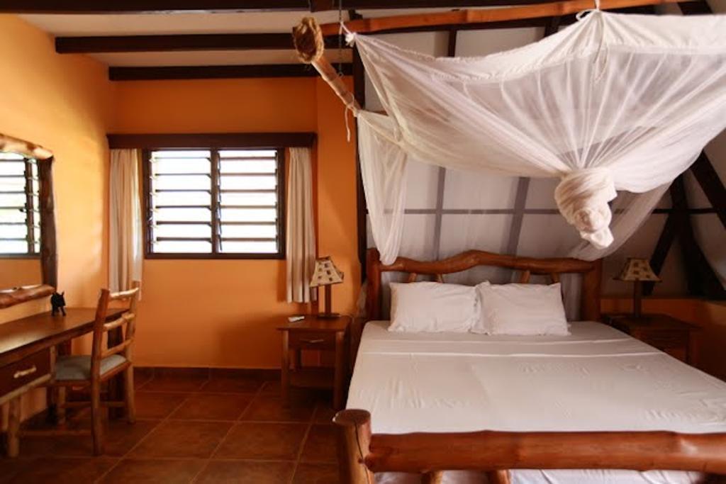 Sunset Villa Boutique Resort Diani Beach Dış mekan fotoğraf